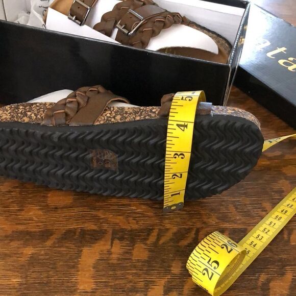 NEW Mata Broadwalk Slides NWT - Picture 12 of 13